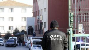 Okul Güvenlik Görevlisi